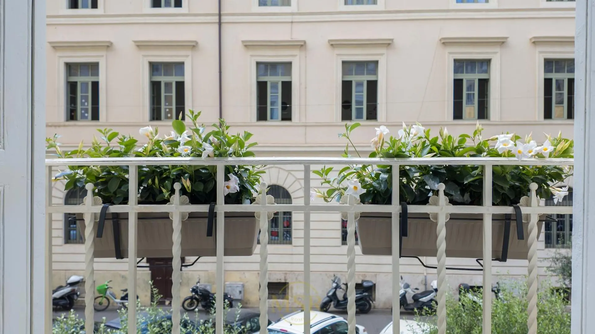 Mysuiterome 0*, Rome Italy